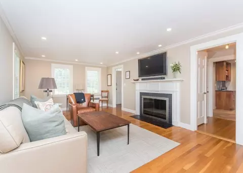 85 Clarke Rd, Needham, MA 02492 photo 2