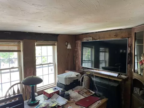9 Depot St, Sutton, MA 01590 photo 3