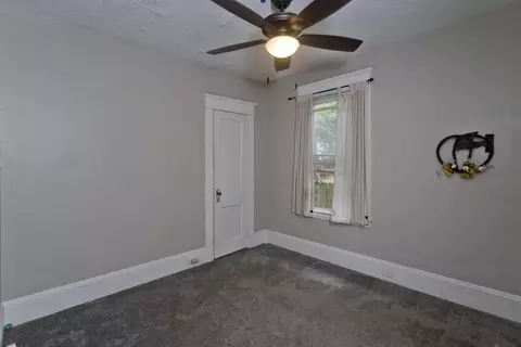 145 Carr St, Springfield, MA 01118 photo 24
