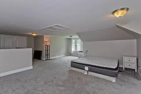 145 Carr St, Springfield, MA 01118 photo 33