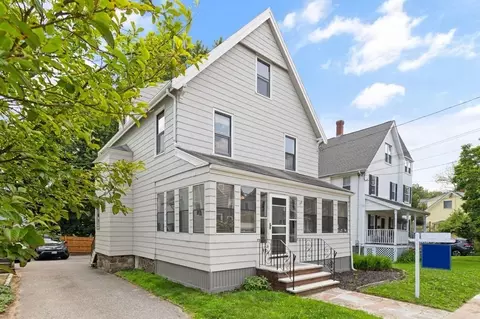 93 Foster St E, Melrose, MA 02176