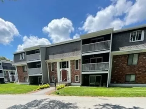 220 Bedford St #91, Bridgewater, MA 02324
