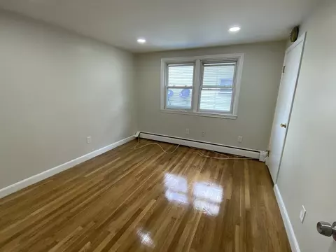 8 Bennett, Everett, MA 02149 photo 10