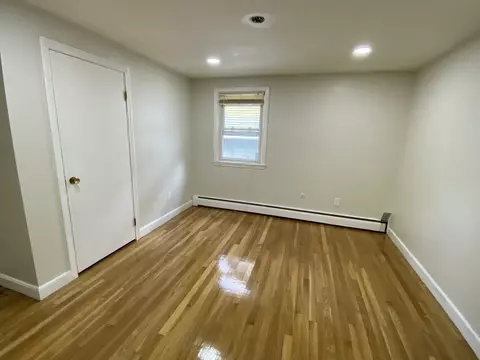8 Bennett, Everett, MA 02149 photo 7