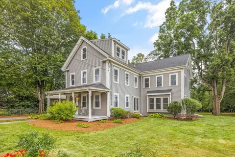 178 Salem St, Wakefield, MA 01880