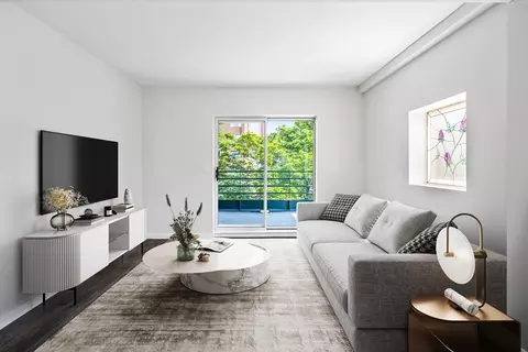 10 Pleasant St #213, Lynn, MA 01902