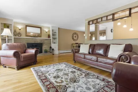8 Michael Rd, Beverly, MA 01915 photo 3