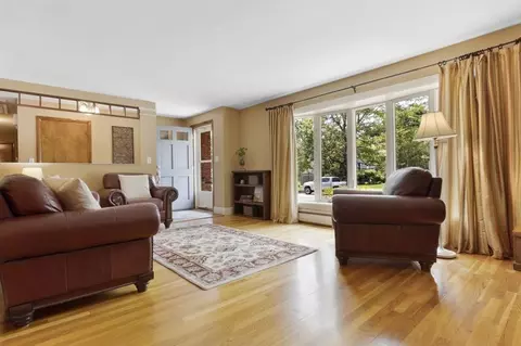 8 Michael Rd, Beverly, MA 01915 photo 6