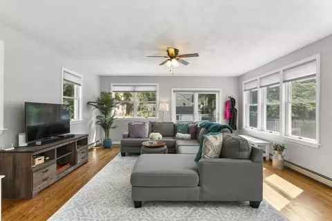 15 Dunbar Rd, Reading, MA 01867 photo 16