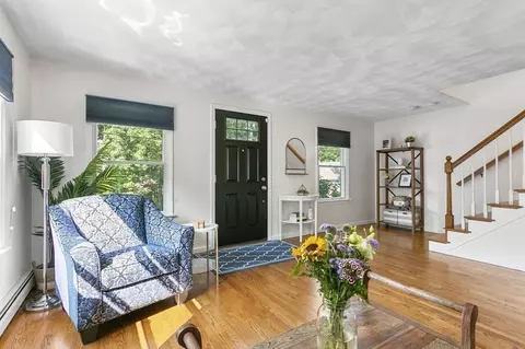 15 Dunbar Rd, Reading, MA 01867 photo 4