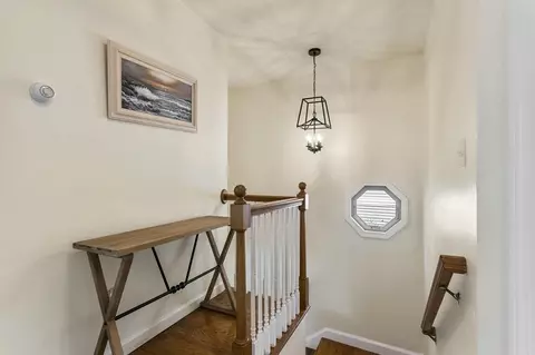 15 Dunbar Rd, Reading, MA 01867 photo 19