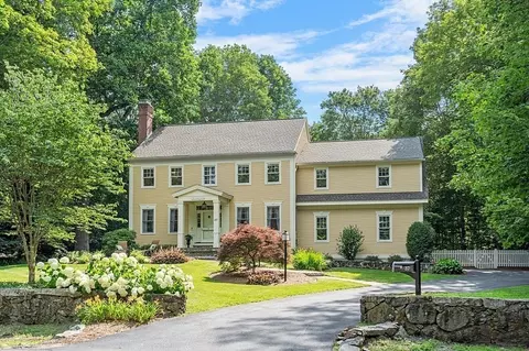 37 Chestnut St, North Andover, MA 01845