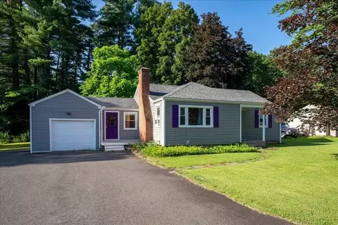 23 Gargon Ter, Southwick, MA 01077
