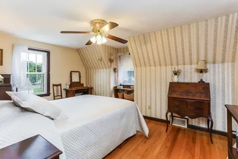 384 Abbott St, Springfield, MA 01118 photo 18