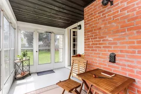 384 Abbott St, Springfield, MA 01118 photo 15