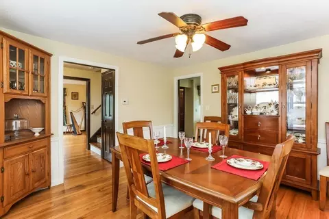 384 Abbott St, Springfield, MA 01118 photo 10