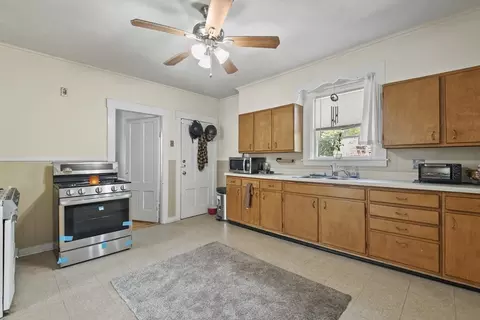 20 Maple St, Spencer, MA 01562 photo 17