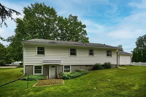 16 Truehart Dr, Easthampton, MA 01027 photo 23