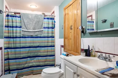 264 June St, Worcester, MA 01602 photo 16