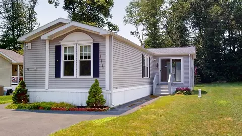 56 Maries Way, Raynham, MA 02767