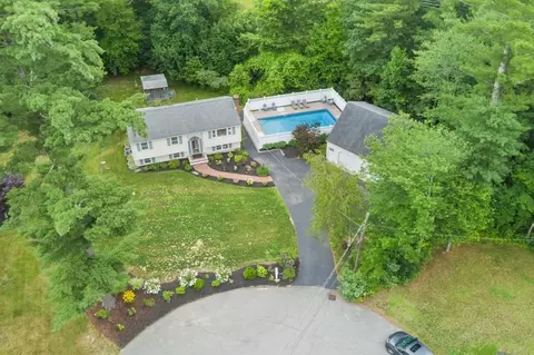 56 Cedarcrest Rd, Hanover, MA 02339 photo 2