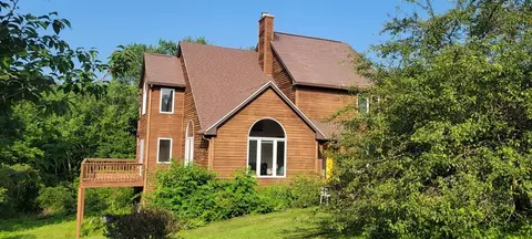 22 Arbor Way, Amherst, MA 01002