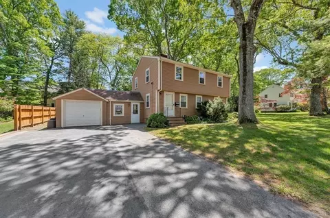 62 Spring St, Lexington, MA 02421