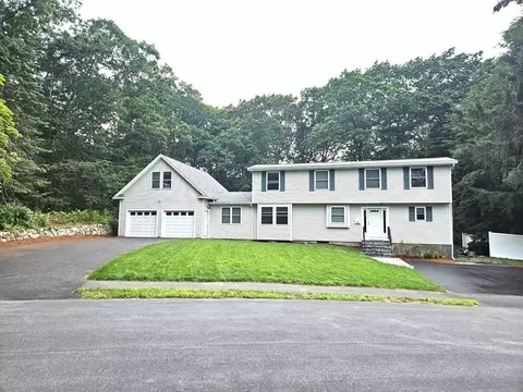 33 Fox Hill Dr, Natick, MA 01760