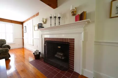 41 Robert Rd, Marblehead, MA 01945 photo 10
