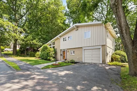 28 Parsons Dr, Swampscott, MA 01907 photo 3