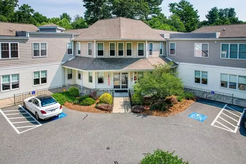 63 Central St #207, North Reading, MA 01864