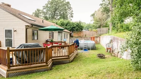 75 Copeland St, Springfield, MA 01108 photo 4