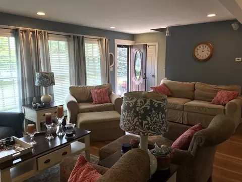 5 Curtis Rd, Saugus, MA 01906 photo 8