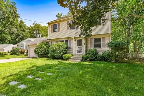39 Raycroft Ave, Weymouth, MA 02188