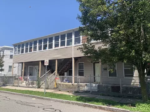 26 28 Berkeley St, Watertown, MA 02472