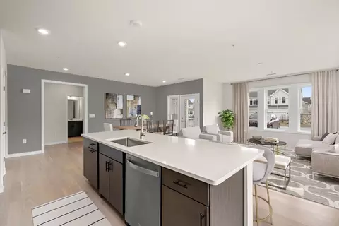 260 Martins Lndg #301, North Reading, MA 01864