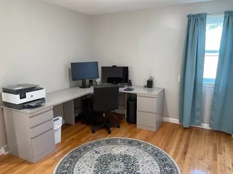 34 Crystal Brook Dr, Springfield, MA 01118 photo 11