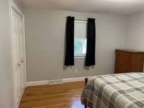 34 Crystal Brook Dr, Springfield, MA 01118 photo 14