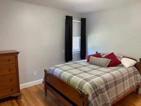 34 Crystal Brook Dr, Springfield, MA 01118 photo 13