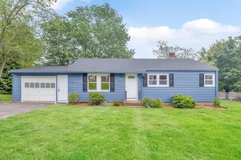 426 Homestead Ave, Holyoke, MA 01040