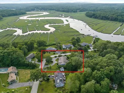 175 Riverside Cir, Marshfield, MA 02050 photo 3