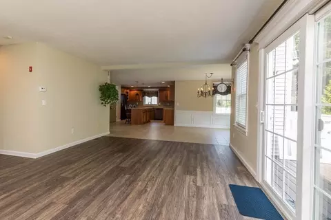 181 Brookside Dr, Gardner, MA 01440 photo 7