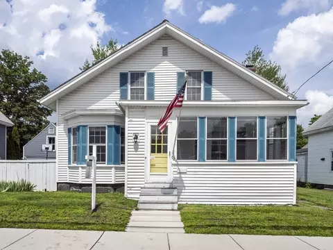 92 E Main St, Ayer, MA 01432 photo 2