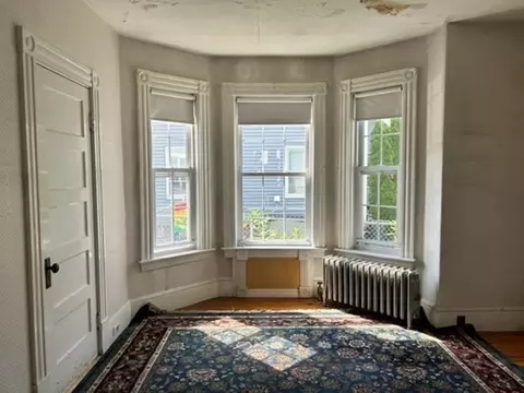 92 E Main St, Ayer, MA 01432 photo 6