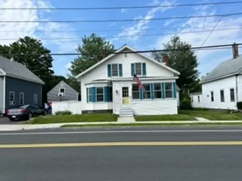 92 E Main St, Ayer, MA 01432 photo 3