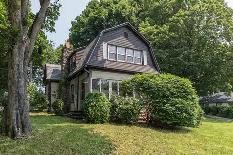54 Wilder Rd, Leominster, MA 01453