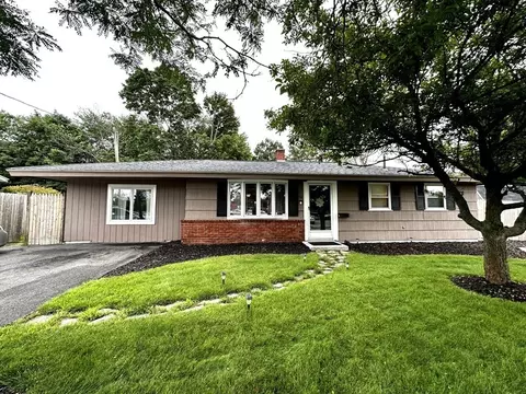 712 N Quincy St, Brockton, MA 02302
