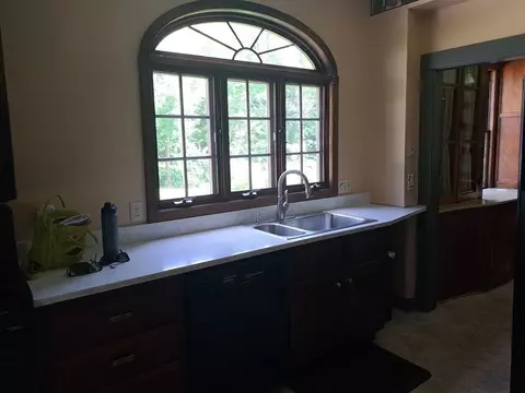 12 Barnard Rd, Worcester, MA 01605 photo 8