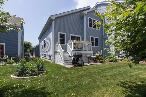 60 Dodge St #14, Beverly, MA 01915