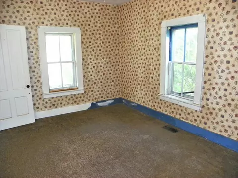 70 Rice St, Athol, MA 01331 photo 12